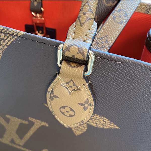 21ss在庫有!ルイヴィトン オンザゴー MM リバース トートバッグ 偽物 M45321